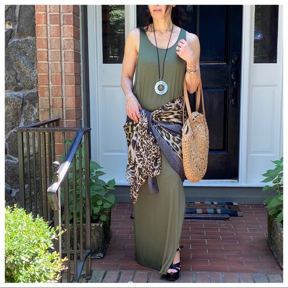 OLIVE GREEN SIDE SLITS TANK MAXI DRESS - Picture 3 of 15